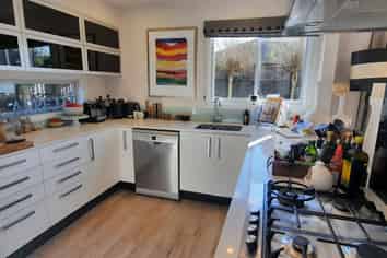 45 Mays Road, Saint Albans