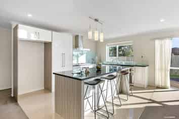 12 Shelby Lane, Flat Bush