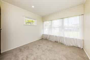 65 Christmas Road, Manurewa