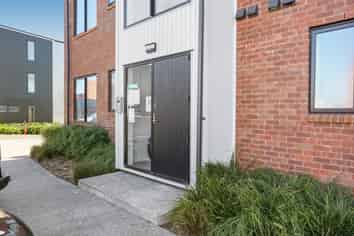 3/17 Uku Lane, Hobsonville