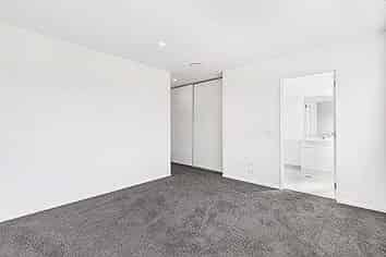 17 Aviation Drive, Takanini