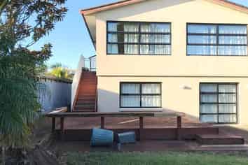 36 Sea Spray Drive, Bucklands Beach