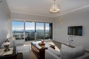 8A/416 Remuera Road, Remuera