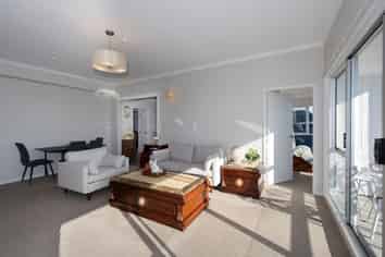 8A/416 Remuera Road, Remuera