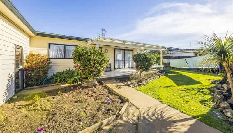 2/90 Jellicoe Road, Manurewa