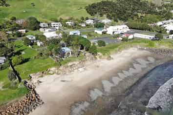 9 Freese Park Road, Omapere