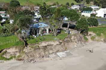 9 Freese Park Road, Omapere