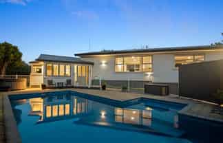 32 Comries Road, Chartwell