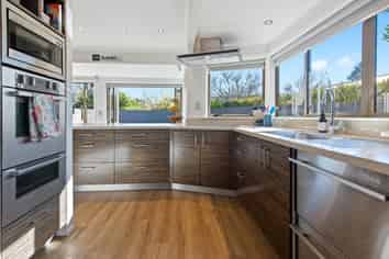 32 Comries Road, Chartwell