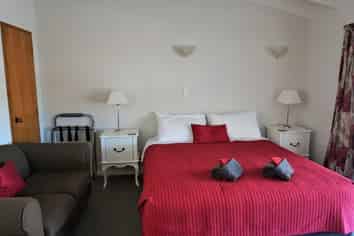 FHGC - Financial Rewards in Fox Glacier