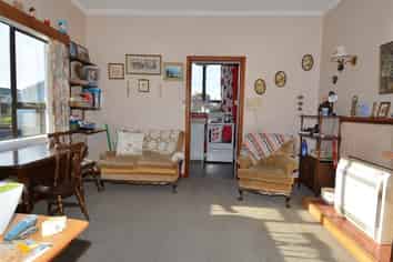 20 Saturn Street, Strathern