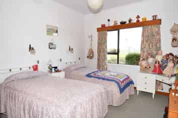 20 Saturn Street, Strathern