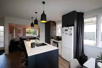 16 Caldwell, Brockville