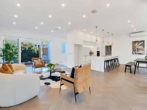 414b Beach Road, Mairangi Bay