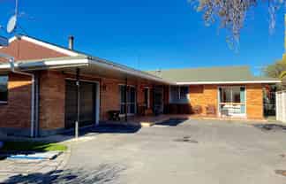 9 March Street, Spring Creek