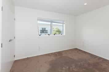 31/99 Mays Road, Onehunga