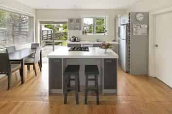 9 Hawea Rd, Point Chevalier