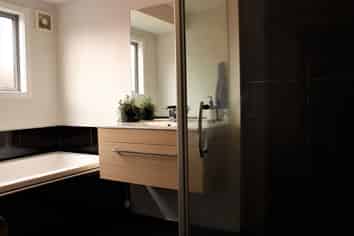 6 Ada Place, Lake Hayes