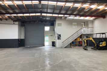487 m2 Warehouse - Sockburn