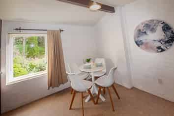 141H Churton Drive, Churton Park