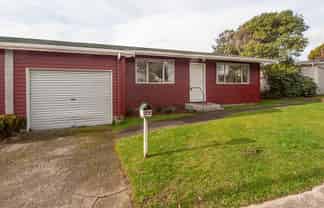 54A Churton Drive, Churton Park