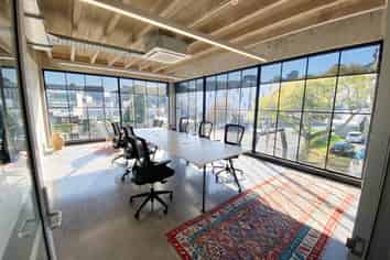 STUNNING SALE STREET CORNER TENANCY