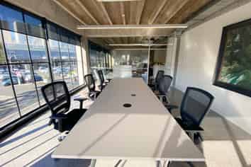 STUNNING SALE STREET CORNER TENANCY