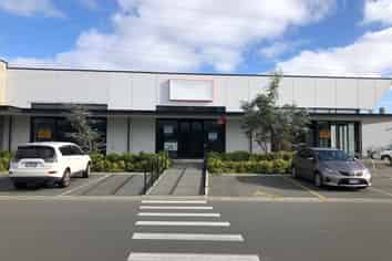 Exciting Office/Retail Opportunity