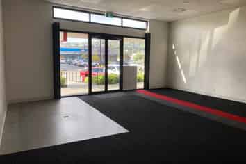 Exciting Office/Retail Opportunity