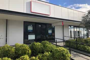 Exciting Office/Retail Opportunity