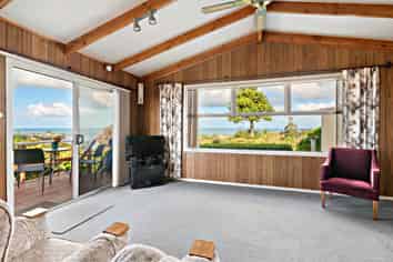 102 Wade River Road, Arkles Bay