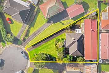 11 Shamrock Lane, Te Atatu Peninsula