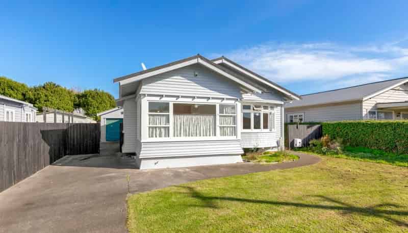 5 Ennismore Road, Mount Albert