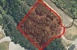 8 Little Paddock Road, 