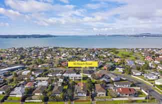 40 Beach Road, Te Atatu Peninsula