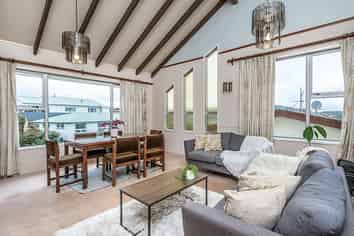 7 Braemar Terrace, Johnsonville