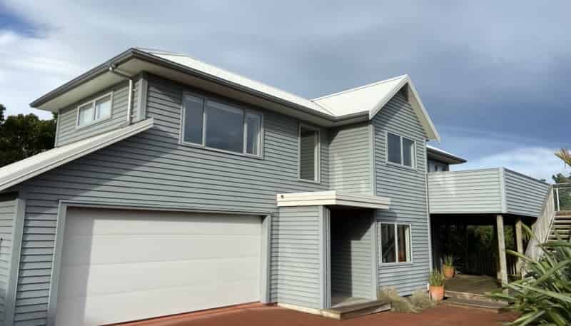 20 Messenger Terrace, Oakura