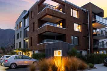 B2/154 Arthurs Point Road, Arthurs Point