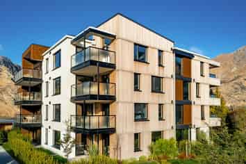 B8/154 Arthurs Point Road, Arthurs Point