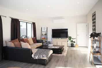 4 Jeroboam Loop, Kumeu