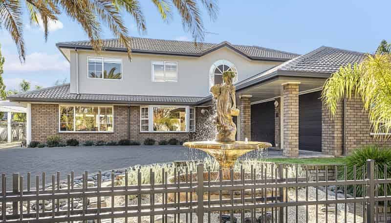 62 Harrowfield Drive, Harrowfield