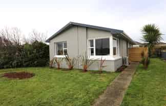 55 Saturn Street, Georgetown