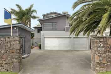 43 Oceanbeach Road, Mount Maunganui