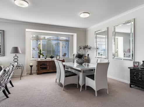 90 Landmark Terrace, Orewa