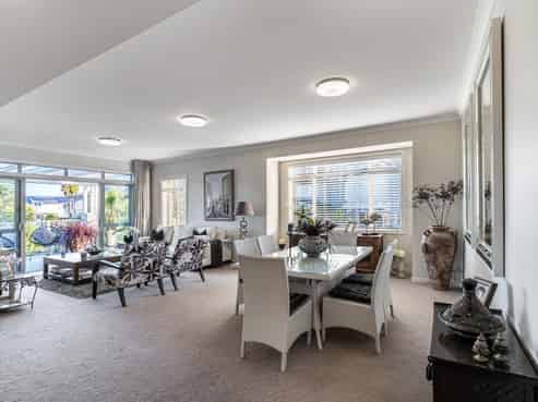 90 Landmark Terrace, Orewa