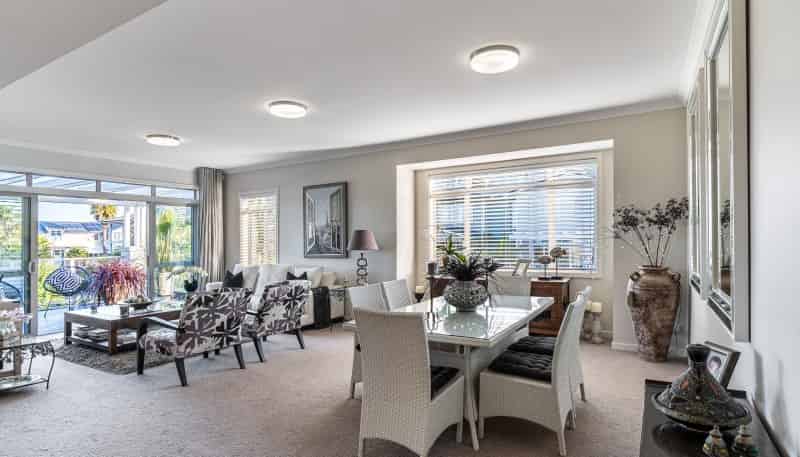 90 Landmark Terrace, Orewa