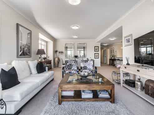 90 Landmark Terrace, Orewa