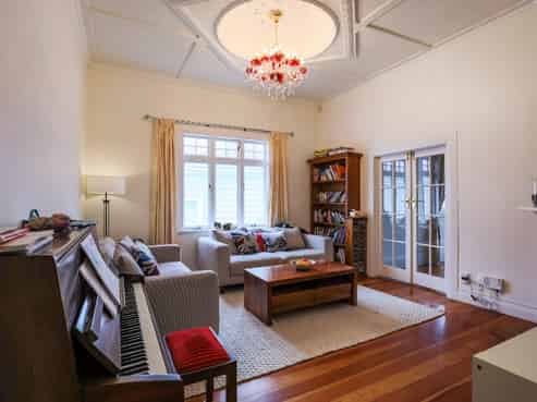 Auckland - Address withheld