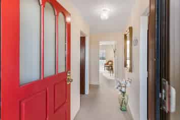 2B Compton Place, Mount Maunganui