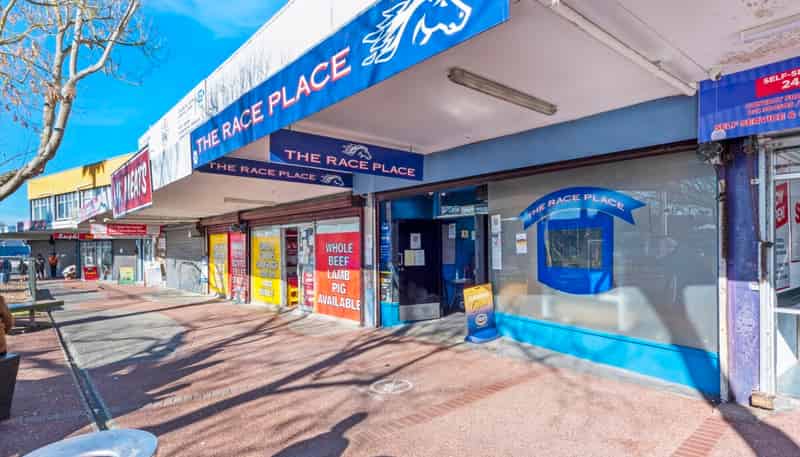 Unit C 19 Fair Mall, Otara